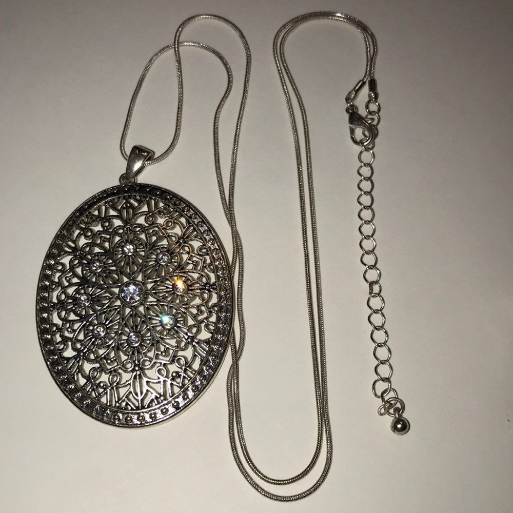 NECKLACE AND RING SET WITH RHINESTONES - Picture 3 of 4